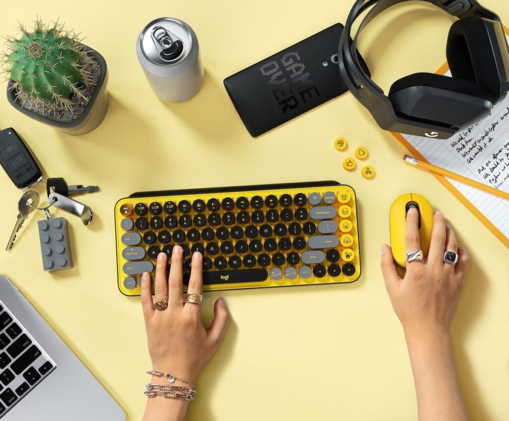 کیبورد مکانیکی لاجیتک مدل Pop keys